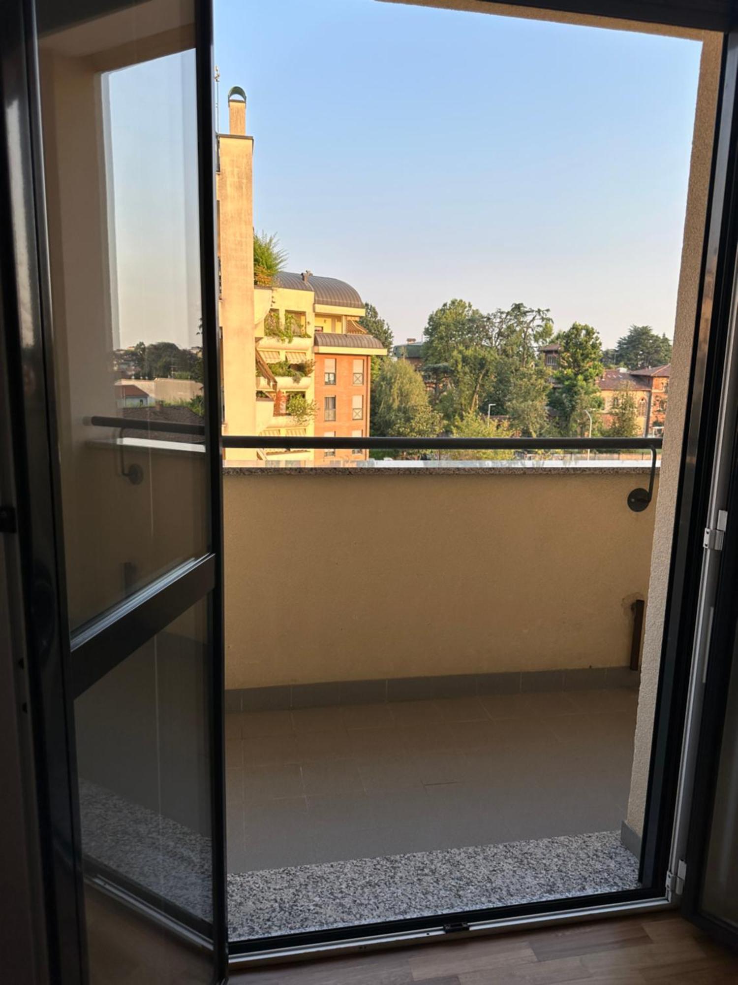 Deluxe Comfortable Suite With Balcony Downtown 卡斯泰兰扎 外观 照片